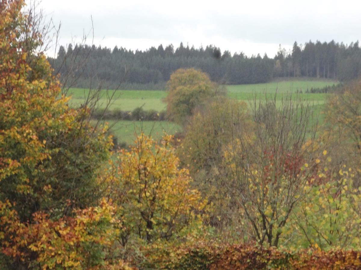 An Huetten * Herresbach